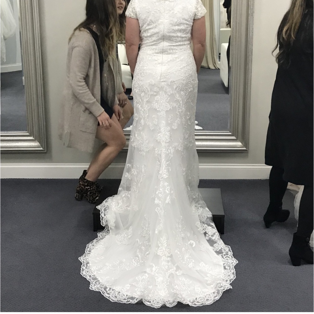 Wedding dress